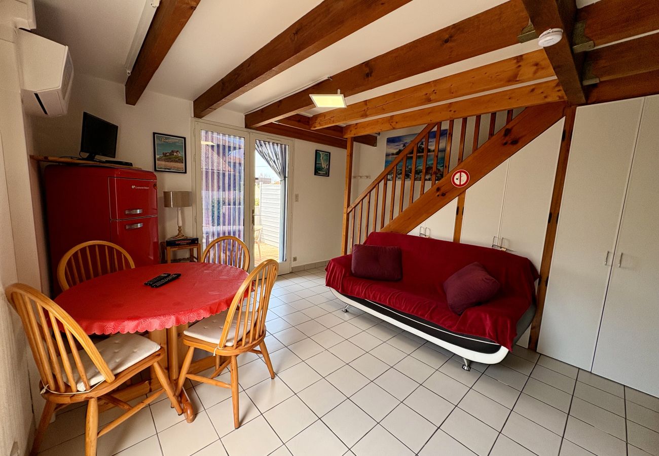 Appartement à Biscarrosse - 202 - 20 RESIDENCE LES COTTAGES 2