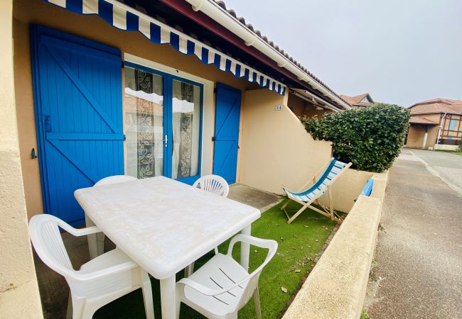  in Biscarrosse - 056 - 14 RESIDENCE CHARDON BLEU