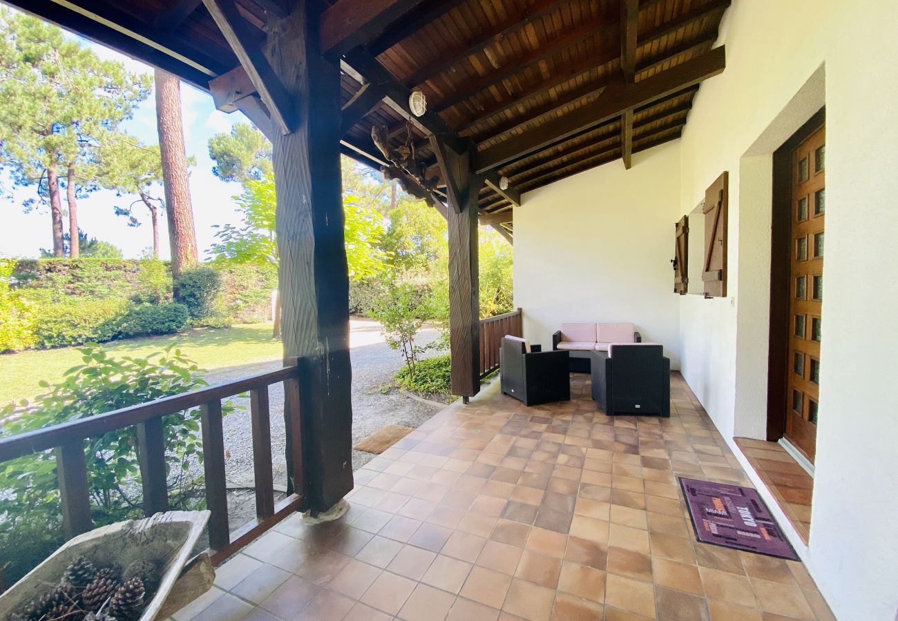 Villa in Biscarrosse - 053 - 1014 AVENUE DU PYLA