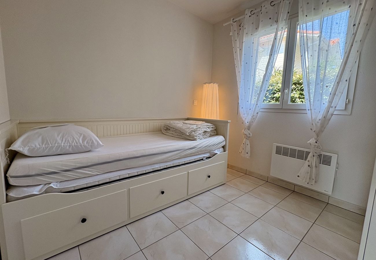 Terraced House in Biscarrosse - 125 - 3 RESIDENCE BLEU MARINE