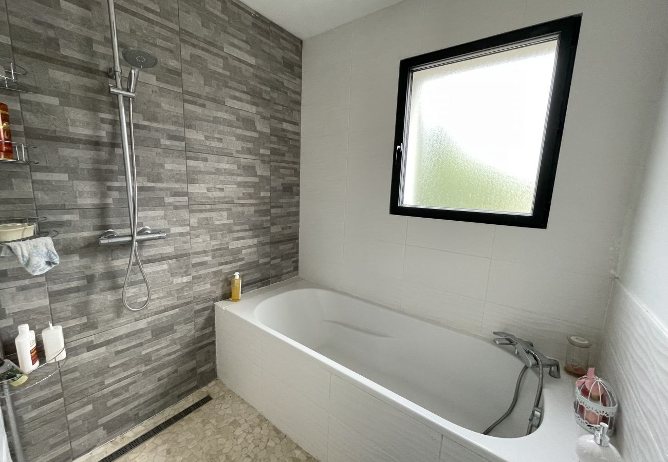 Villa in Biscarrosse - 188 - 865 CHEMIN DU BOSQUE