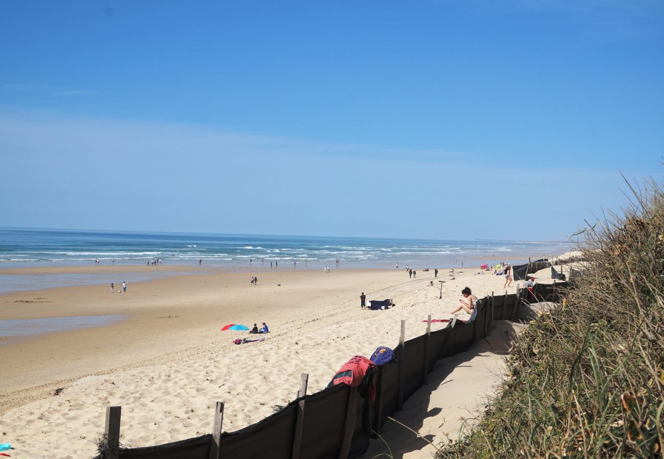 Apartment in Biscarrosse - 202 - 20 RESIDENCE LES COTTAGES 2