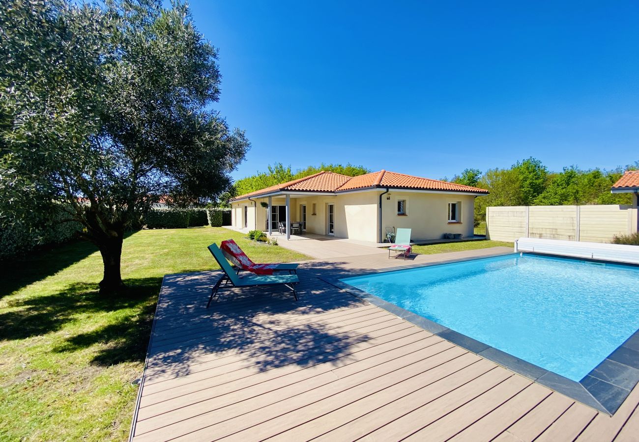 Villa in Biscarrosse - 211 - 90 RUE EMILE BARRIERE