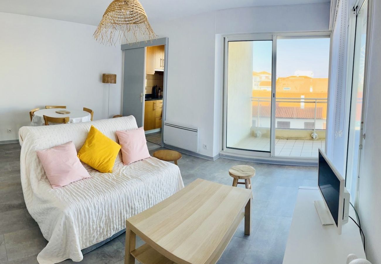 Apartment in Biscarrosse - 233 - 15 RESIDENCE YEBIRRA