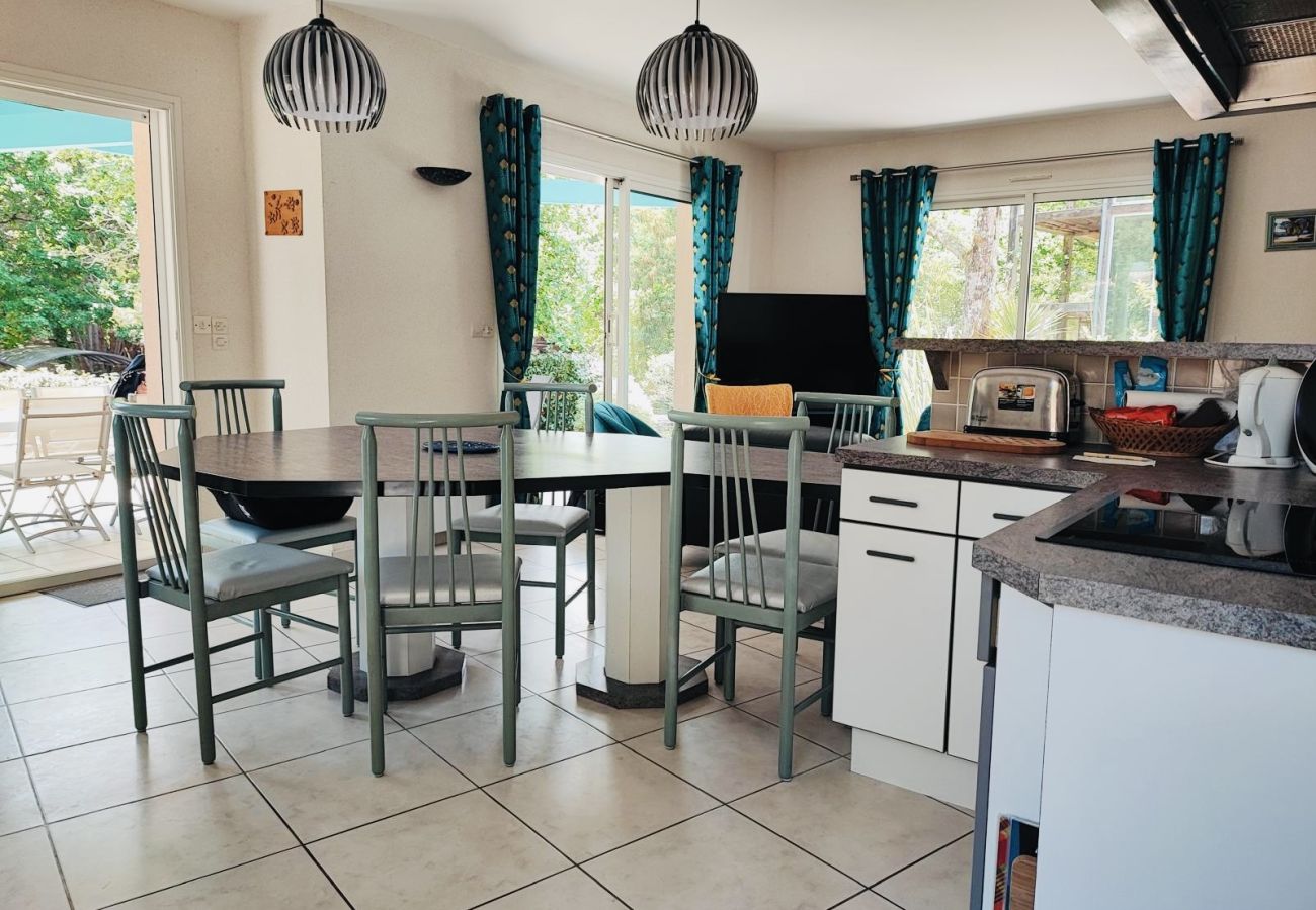 Villa in Biscarrosse - 235 - 20 IMPASSE DE PEYJEHAN