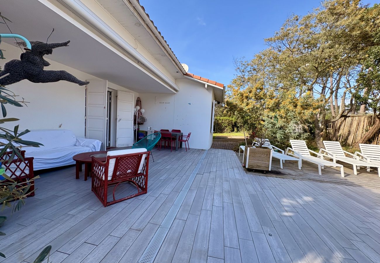 Villa in Biscarrosse - 237 - 176 RUE DU GENERAL LECLERC