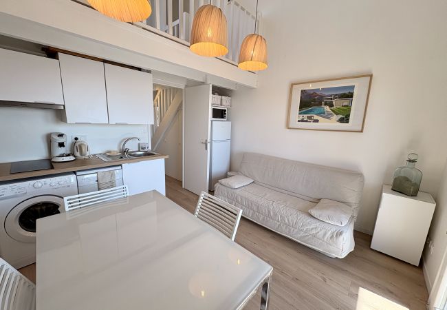 Apartment in Biscarrosse - 240 - 28 RESIDENCE LES BAINES 2