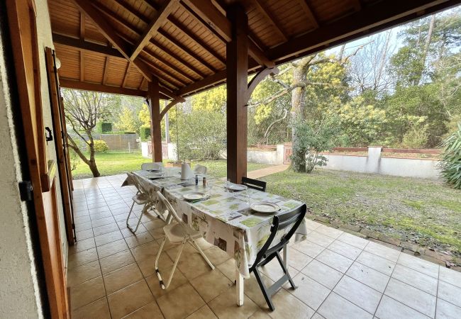 Villa in Biscarrosse - 046 - 125 CHEMIN DE LA PINEDE LAC