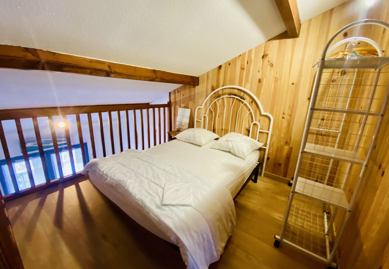 Ferienwohnung in Biscarrosse - 056 - 14 RESIDENCE CHARDON BLEU