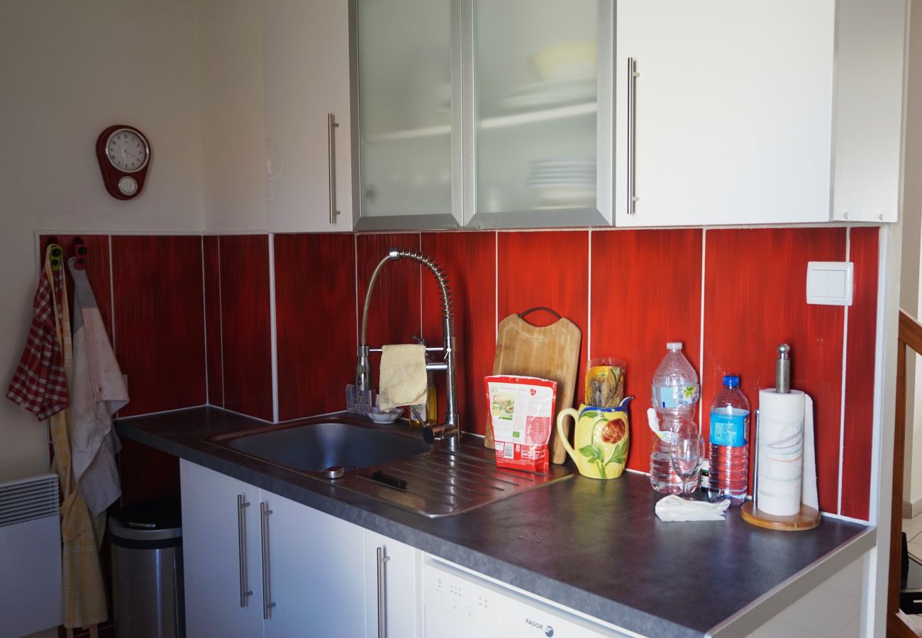 Ferienhaus in Biscarrosse - 095 - 251 RUE DES PINSONS