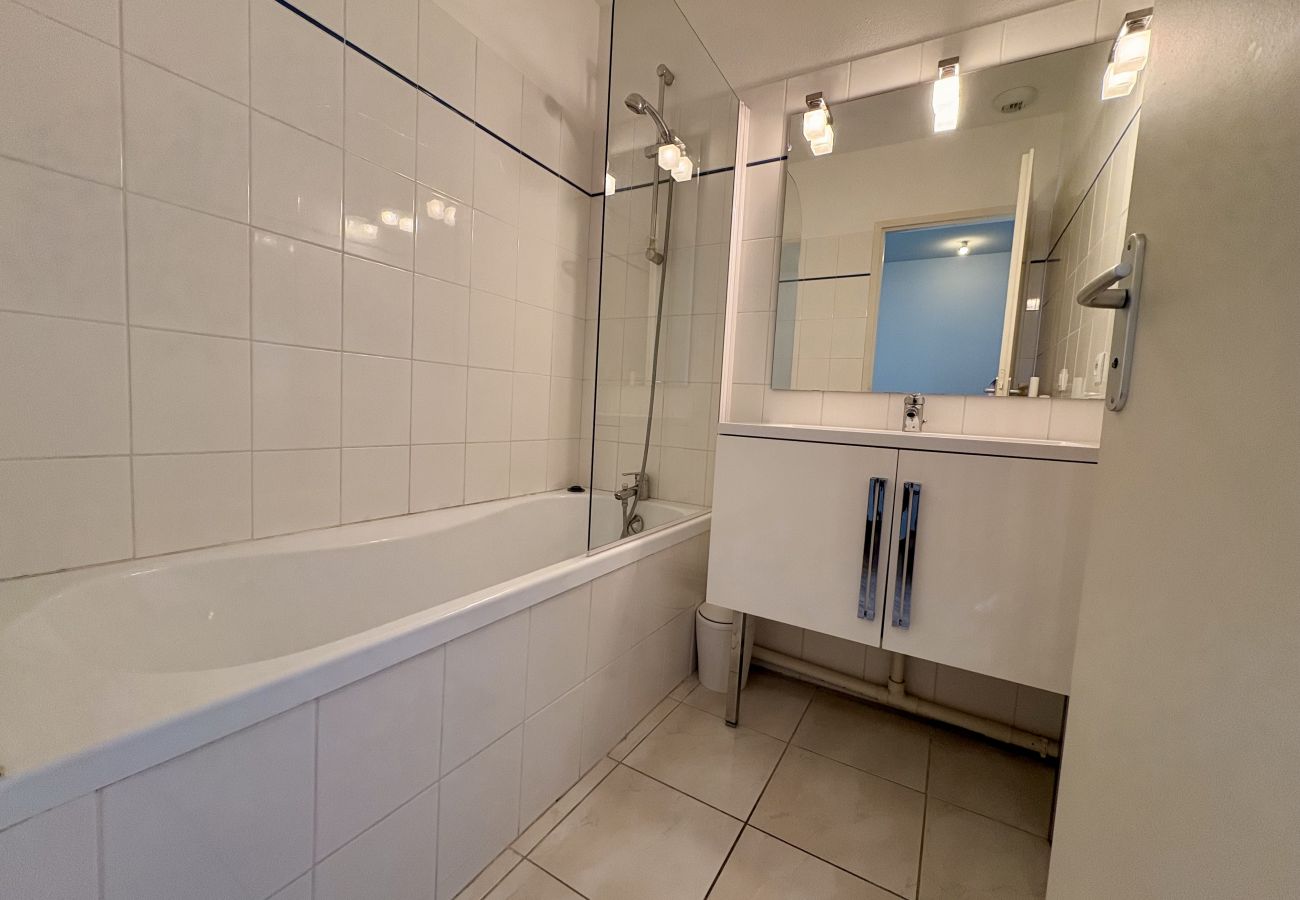 Doppelhaushälfte in Biscarrosse - 125 - 3 RESIDENCE BLEU MARINE