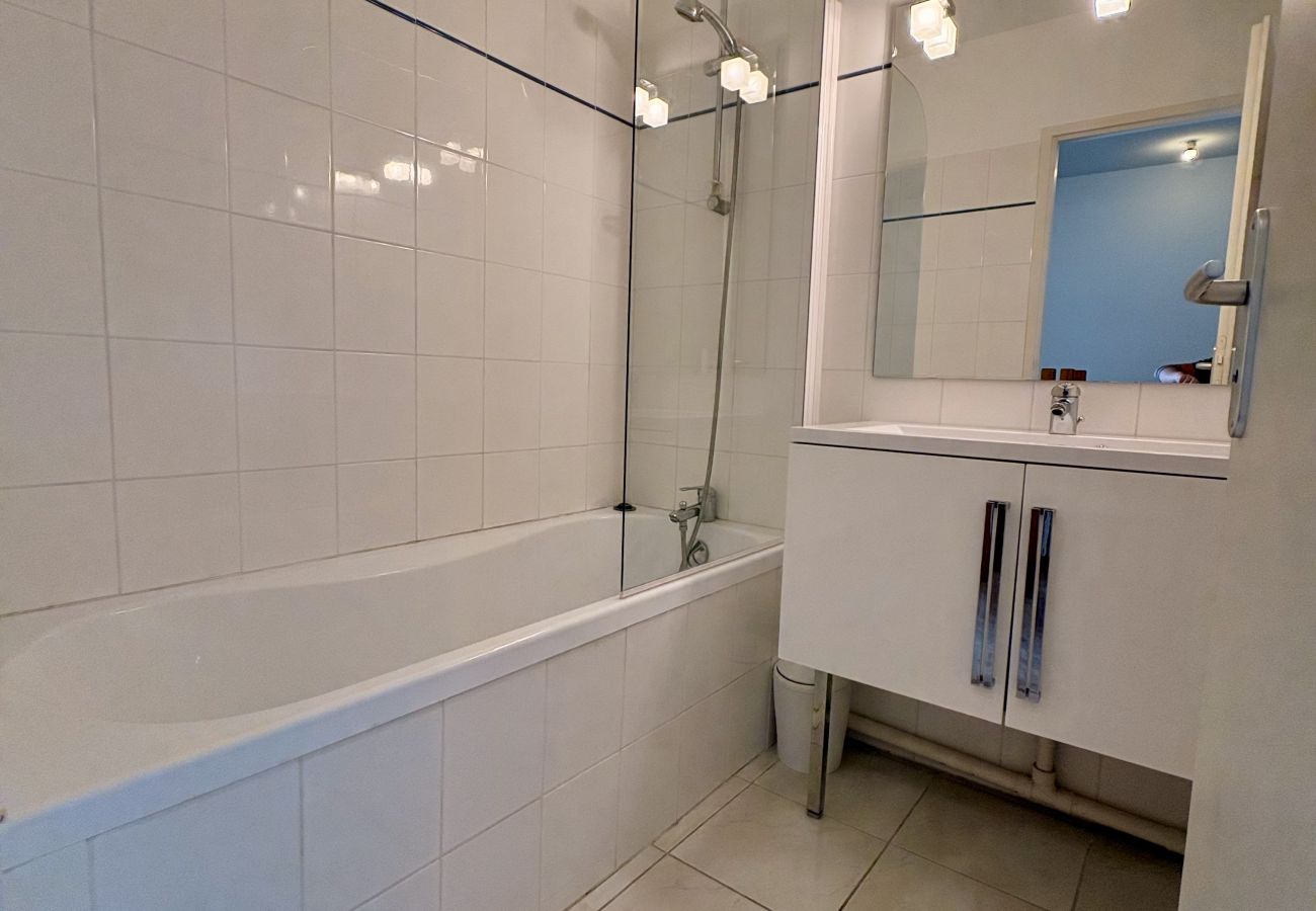 Doppelhaushälfte in Biscarrosse - 125 - 3 RESIDENCE BLEU MARINE