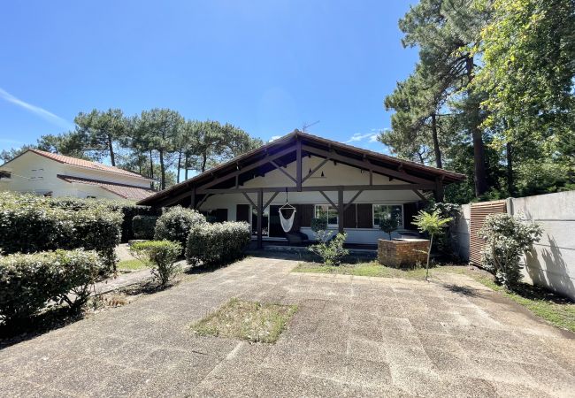 Villa in Biscarrosse - 165 - 103 RUE DES ETOILES