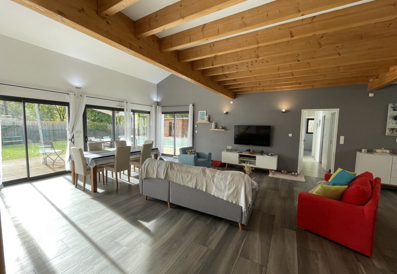 Villa in Biscarrosse - 188 - 865 CHEMIN DU BOSQUE