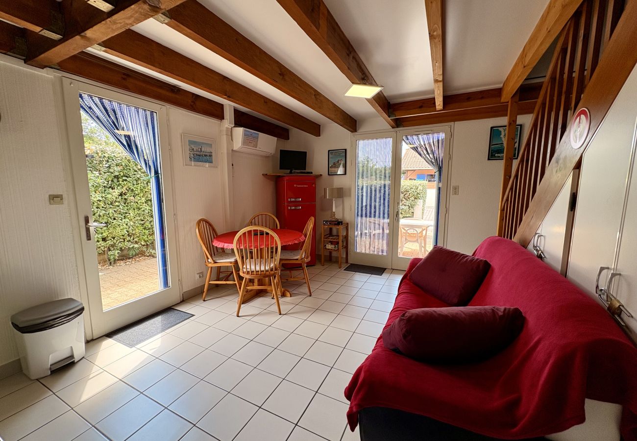 Ferienwohnung in Biscarrosse - 202 - 20 RESIDENCE LES COTTAGES 2