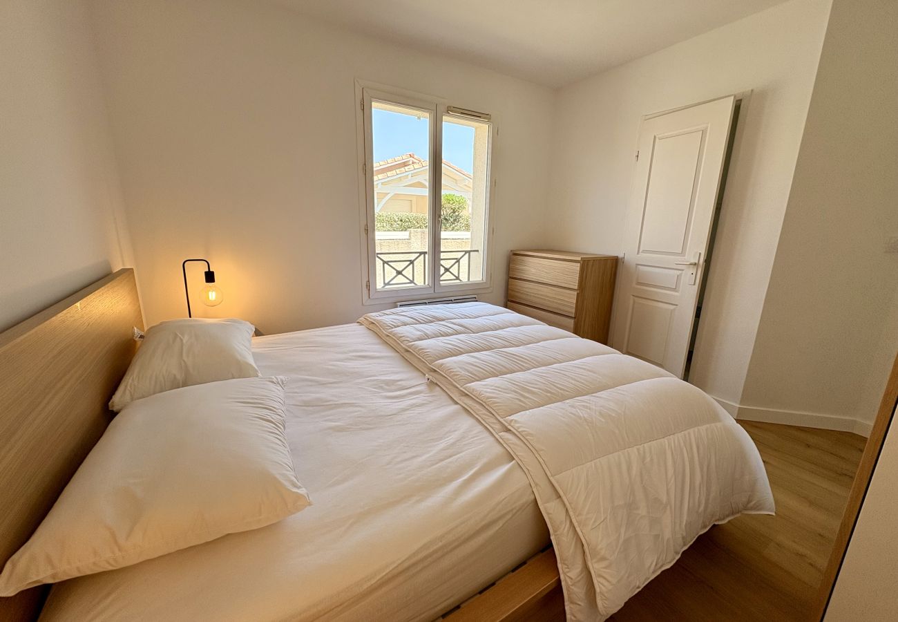 Ferienhaus in Biscarrosse - 231 - 47 AVENUE EMILE DESPAX