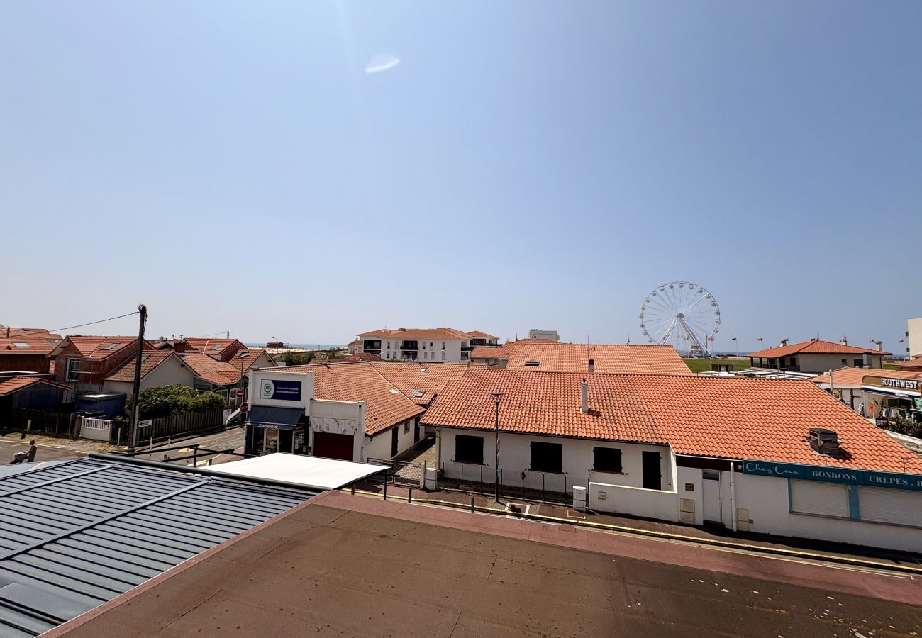 Ferienwohnung in Biscarrosse - 233 - 15 RESIDENCE YEBIRRA