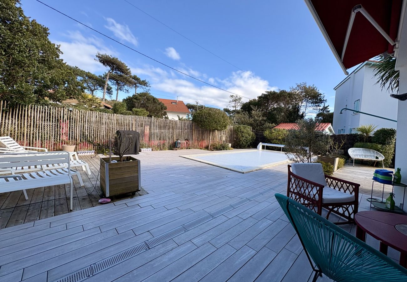 Villa in Biscarrosse - 237 - 176 RUE DU GENERAL LECLERC