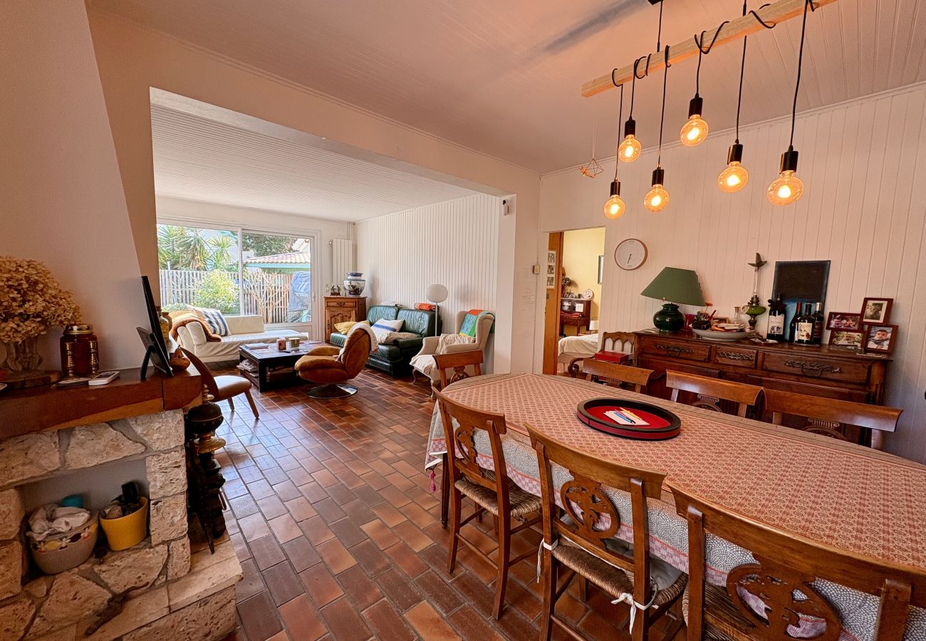 Villa in Biscarrosse - 237 - 176 RUE DU GENERAL LECLERC