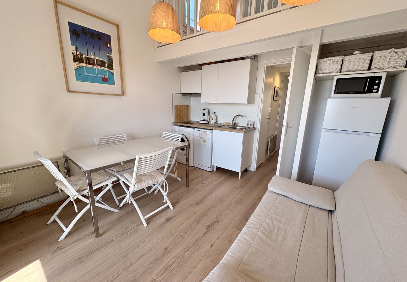 Ferienwohnung in Biscarrosse - 240 - 28 RESIDENCE LES BAINES 2