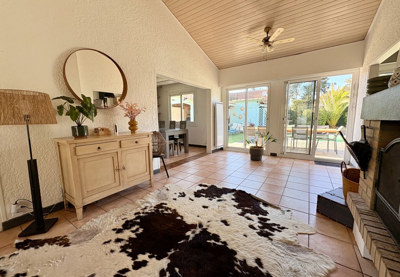 Villa in Biscarrosse - 241 - 33 RUE DES CHEVREUILS