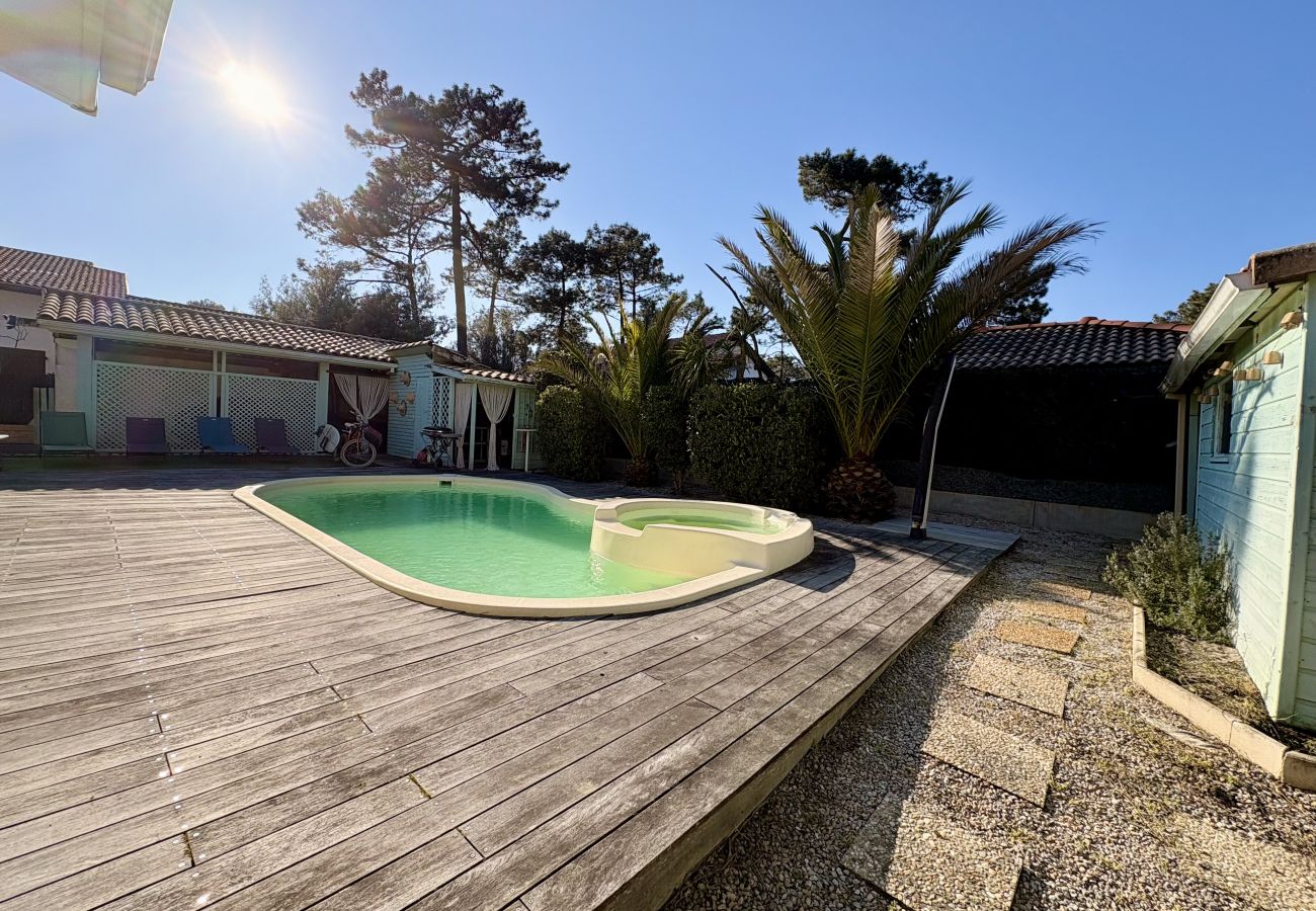 Villa in Biscarrosse - 241 - 33 RUE DES CHEVREUILS